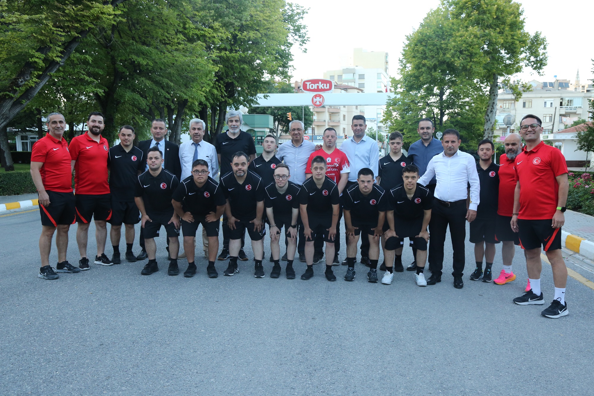 DOWN SENDROMLU MİLLİLER KONYA ŞEKER’DE